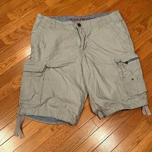 Red Camel sz 38 Cargo Shorts 12” inseam.